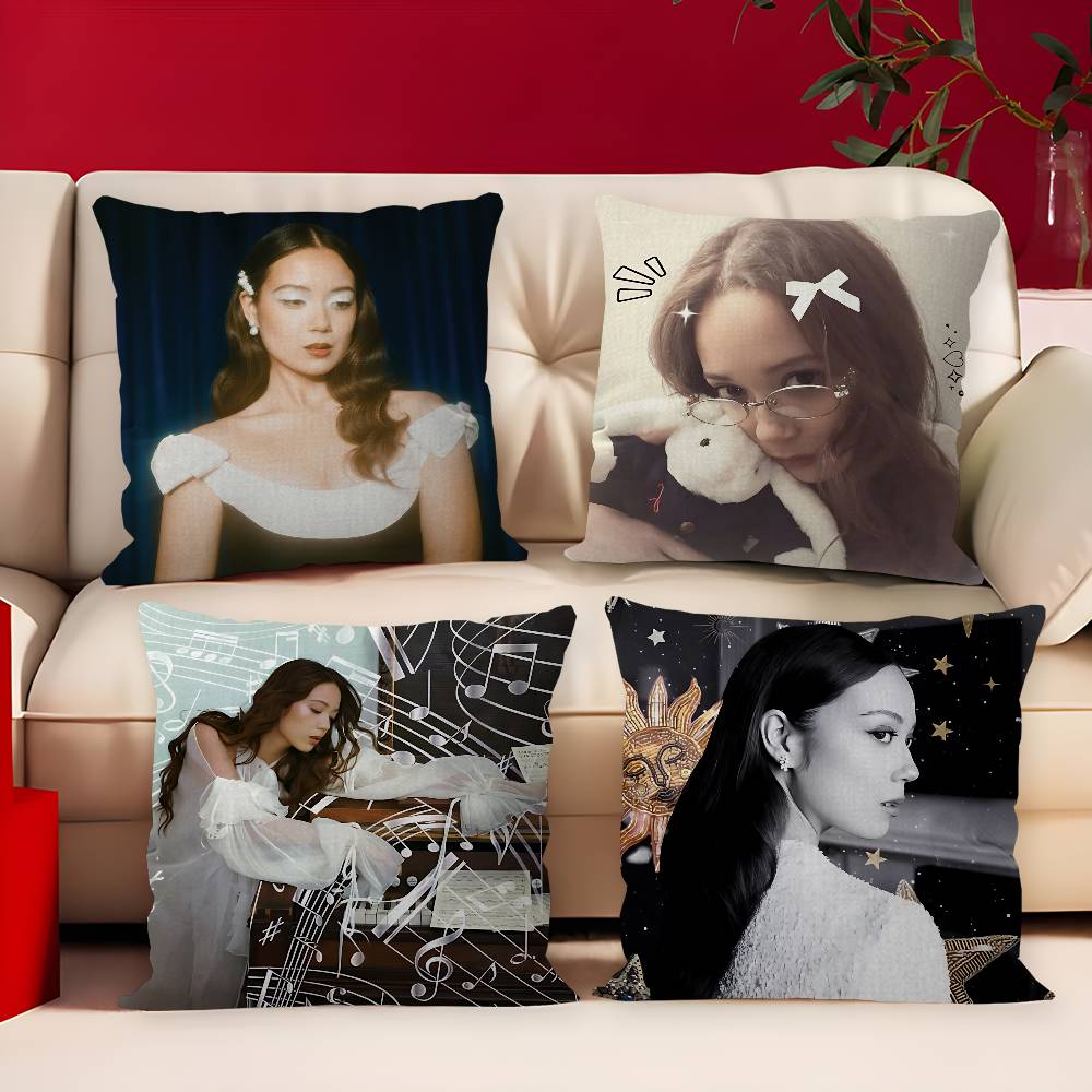 Home Decor Png - シンガー L-Laufey.png パーソナライズされた写真とテキストのホームデコレーション用枕 家庭用ギフト 45x45cm