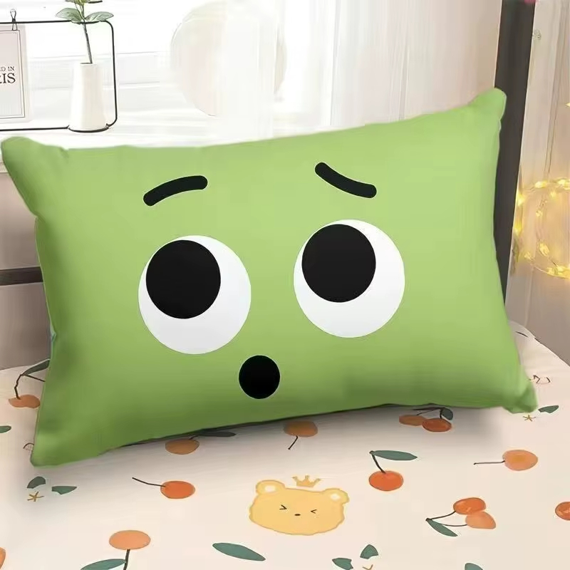 面白い絵文字枕カバー長方形装飾クッションカバーホームソファ寮 - Home Decor Emoji のレビューと価格