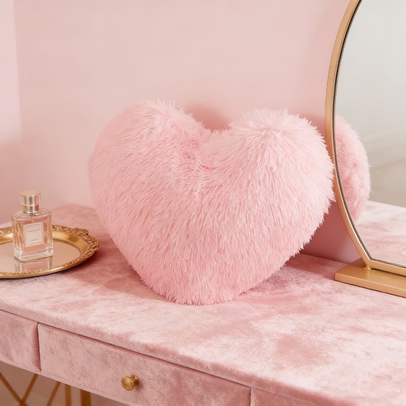 ピンクのハート型枕 30x40cm ロマンチックな柔らかいぬ - Home Decor Aesthetic Pinterest のレビューと価格