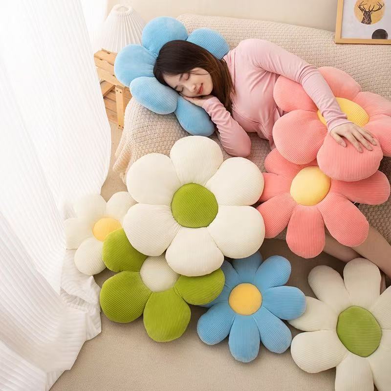 デイジーフラワーぬいぐるみクッション カラフルな花びらの投げ - Home Decor Aesthetic Pinterest のレビューと価格
